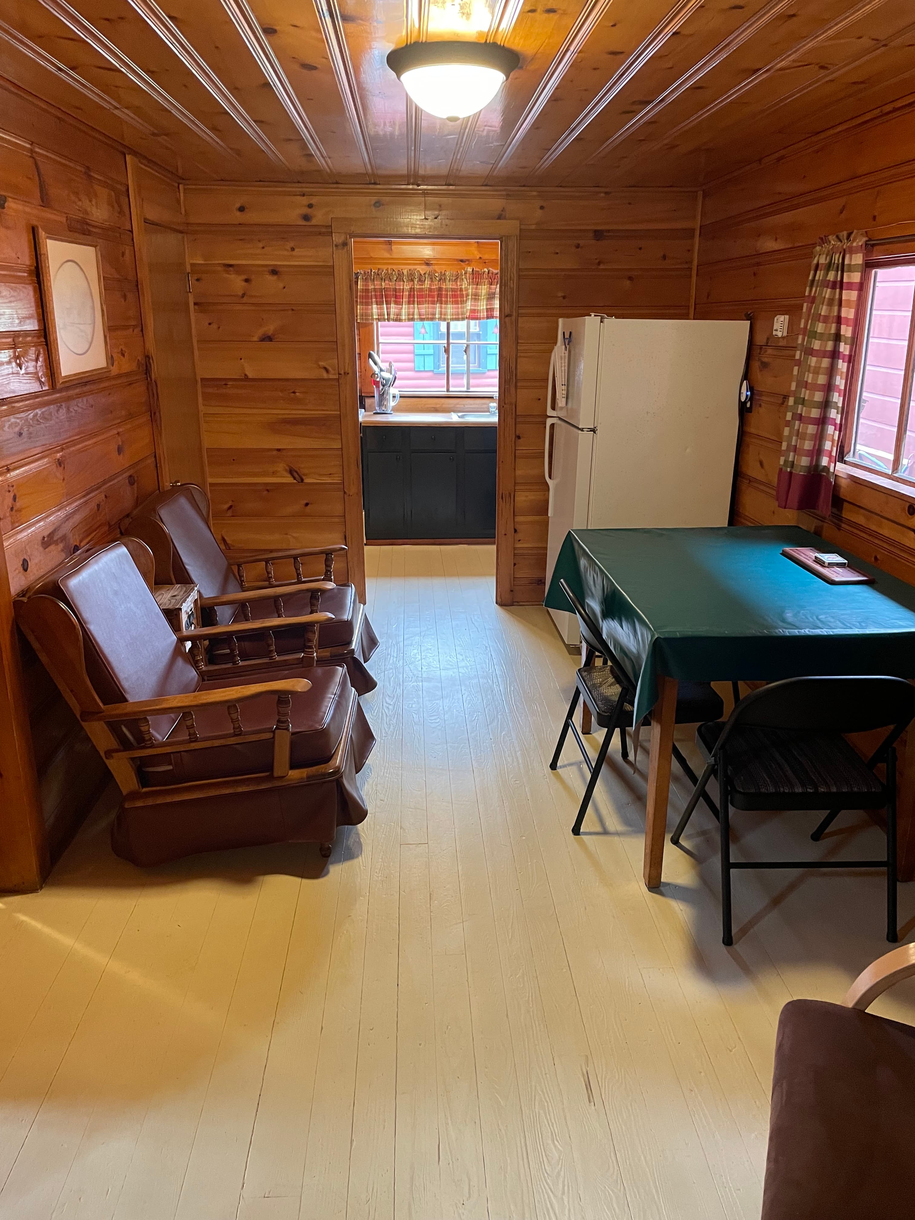 cabin 11 interior 1