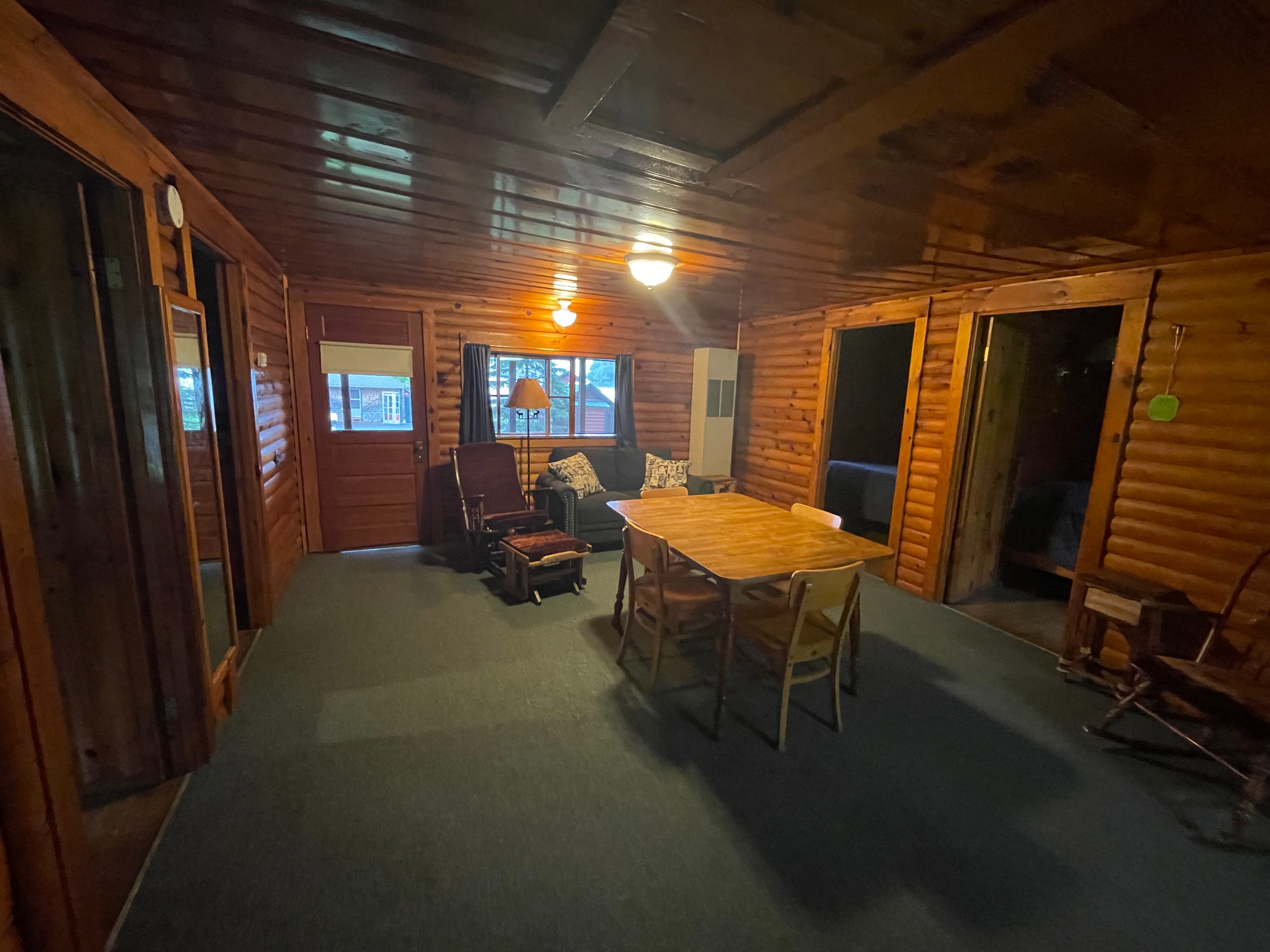 cabin 142 interior 1