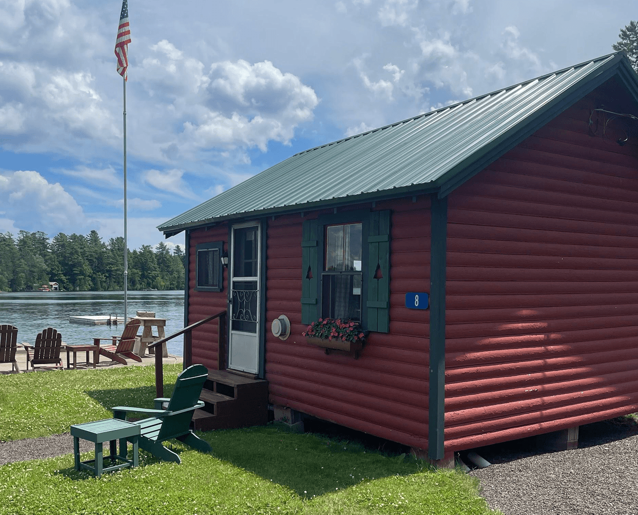 cabin 8 exterior side