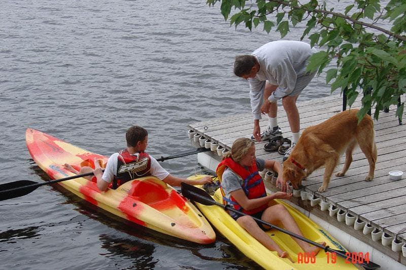 family-kayaking